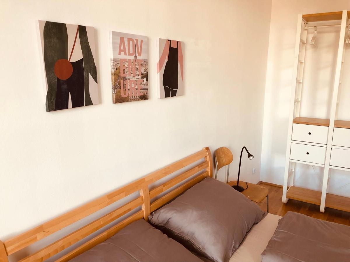 Helle 4 Zimmer Familien-Wohnung Mit Balkon! Schloss Schonbrunn In Gehdistanz Wina Bagian luar foto